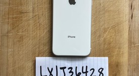 Mint
													Apple iPhone Xr - T-Mobile, White, 64 GB, A1984, photo 4 of 6