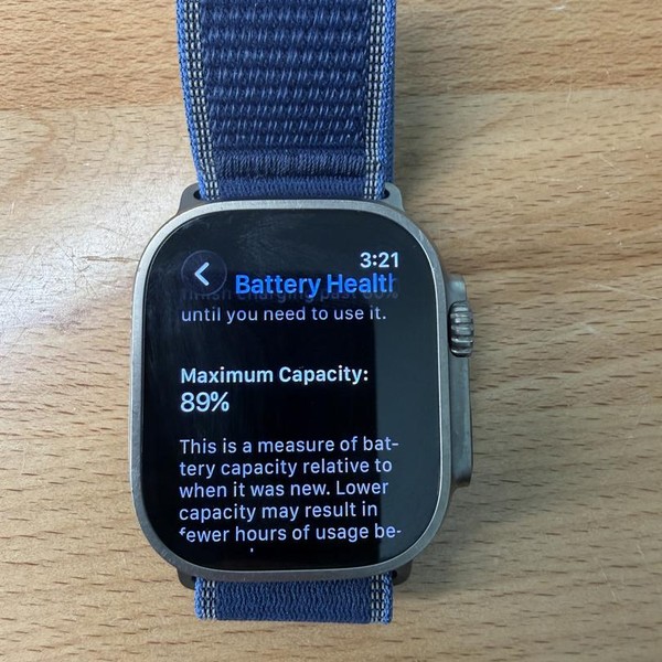 Apple Watch Ultra 2 49mm - Unlocked, Natural, A2986