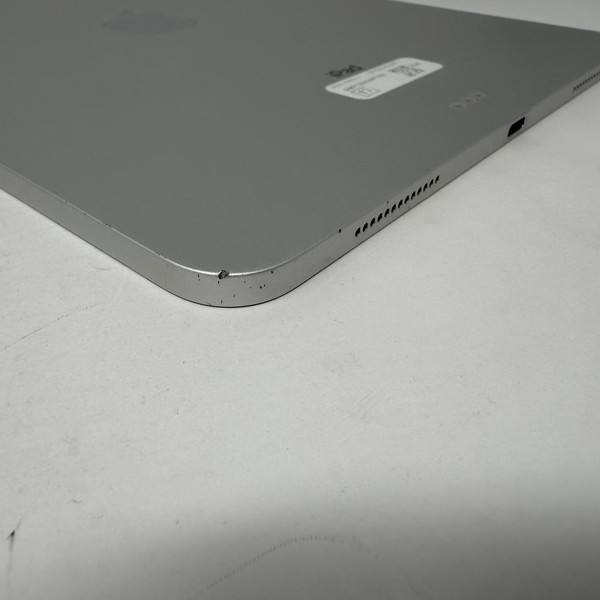 Apple iPad Pro 11 inch 2nd Gen 2020 - Wi-Fi, 256 GB, Silver, A2228