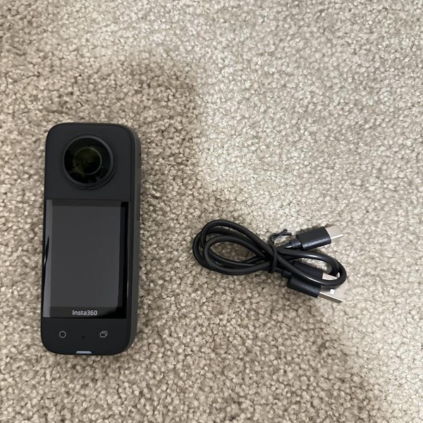 Insta360 X3