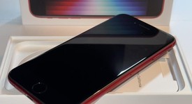 Mint
													Apple iPhone SE 3rd Gen 2022 - Unlocked, Red, 128 GB, A2595, photo 3 of 26