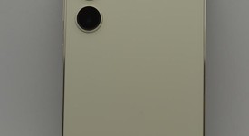 Mint
													Samsung Galaxy S23 - Unlocked, Cream, 128 GB, 8 GB, SM-S911U1, photo 3 of 11