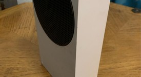 Good
													Xbox Series S (2020) - White, 512 GB, photo 2 of 3