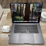 Good MacBook Pro Late 2023 (M3) - 16 inch - 1 TB, Black, 36 GB, Apple M3 Pro 12-core, 18-core GPU