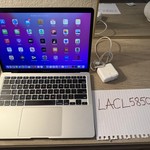 Good MacBook Air 2020 - 13 inch - 512 GB, Silver, 8 GB, Apple M1