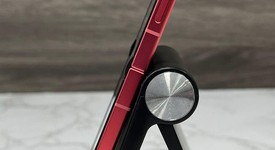 Good
													Samsung Galaxy Z Flip7 - Unlocked, Coral, 256 GB, 12 GB, SM-F766U1, photo 4 of 9