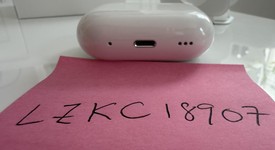 Used
													Apple AirPods Pro 2 - Lightning, photo 5 of 5