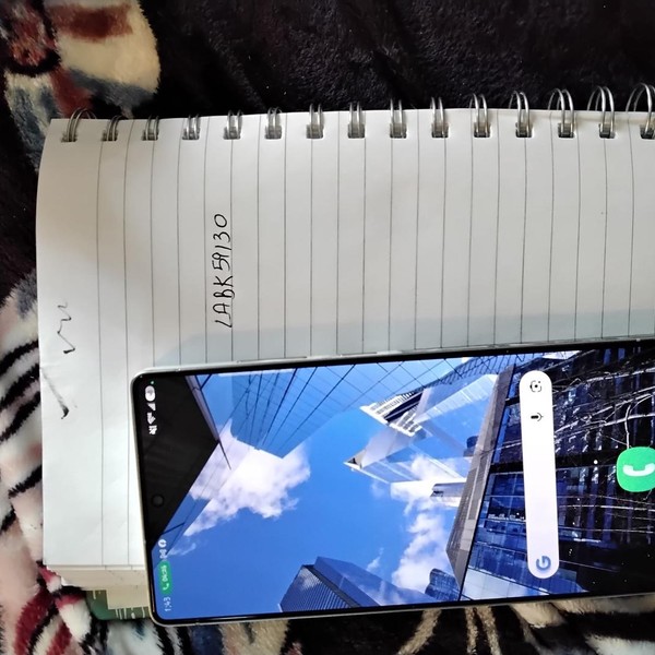 Samsung Galaxy S25 Ultra - Unlocked, 256 GB, Silverblue, 12 GB, SM-S938U1