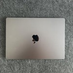 Mint MacBook Pro 2026 - 14 inch (M5) - 1 TB, Space Black, 48 GB, Apple M5 Pro 18-core (20-core GPU), Standard Display