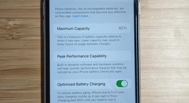 Good
													Apple iPhone SE 2nd Gen 2020 - T-Mobile, White, 64 GB, A2275, photo 1 of 14