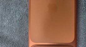 Mint
													Apple iPhone 17 Pro Max - Unlocked, Cosmic Orange, 256 GB, A3257, photo 5 of 9