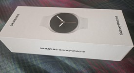 New
													Samsung Galaxy Watch8 - Unlocked, Silver, SM-L335, 44mm, photo 4 of 4