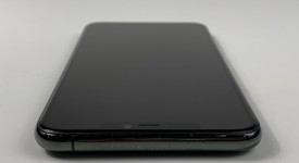 Fair
													Apple iPhone 11 Pro Max - Unlocked, Green, 64 GB, A2161, photo 4 of 6