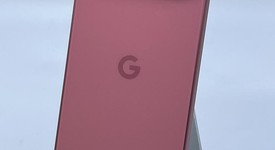 Mint
													Google Pixel 9 - Unlocked, Peony, 128 GB, 12 GB, G2YBB, photo 4 of 10