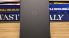 Good
													Google Pixel 9a - Unlocked, Obsidian, 128 GB, 8 GB, photo 3 of 8