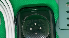 Mint
													Apple Watch Series 9 45mm - Unlocked, Midnight, A2984 - Cellular, Aluminum, photo 3 of 5