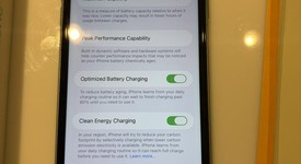 Good
													Apple iPhone 11 - Unlocked, Green, 64 GB, A2111, photo 4 of 9