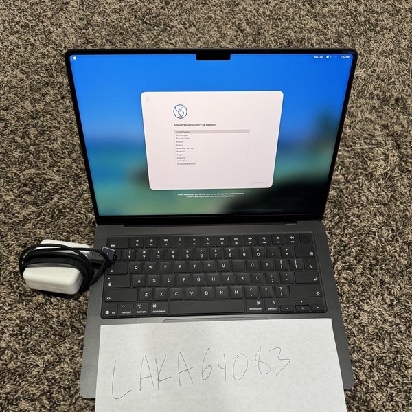 MacBook Pro 2026 - 14 inch (M5) - 1 TB, Space Black, 24 GB, Apple M5 Pro 15-core (16-core GPU), Standard Display