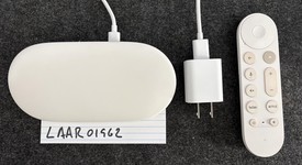 Fair
													Google TV Streamer 4k - Porcelain, photo 1 of 4