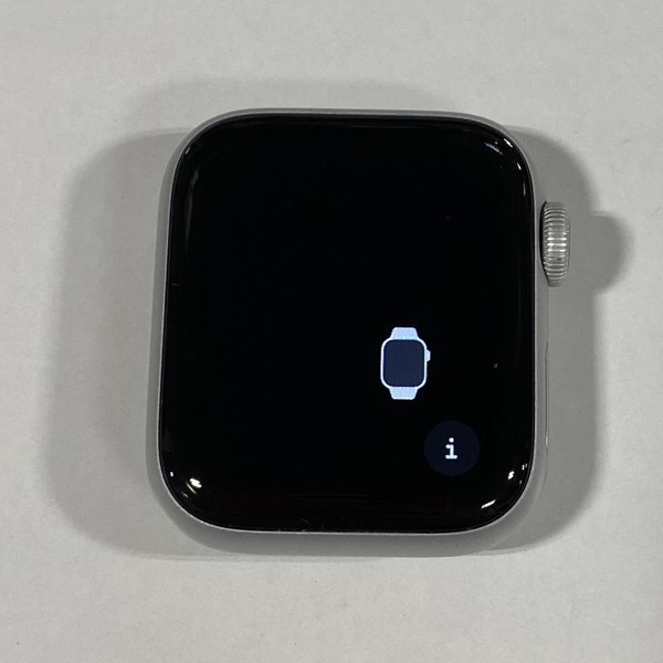 Apple Watch SE 1st Gen 40mm - Unlocked, Silver, A2353 - Cellular, Aluminum