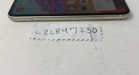 Good
													Apple iPhone 11 - Boost, White, 64 GB, A2111, photo 5 of 8