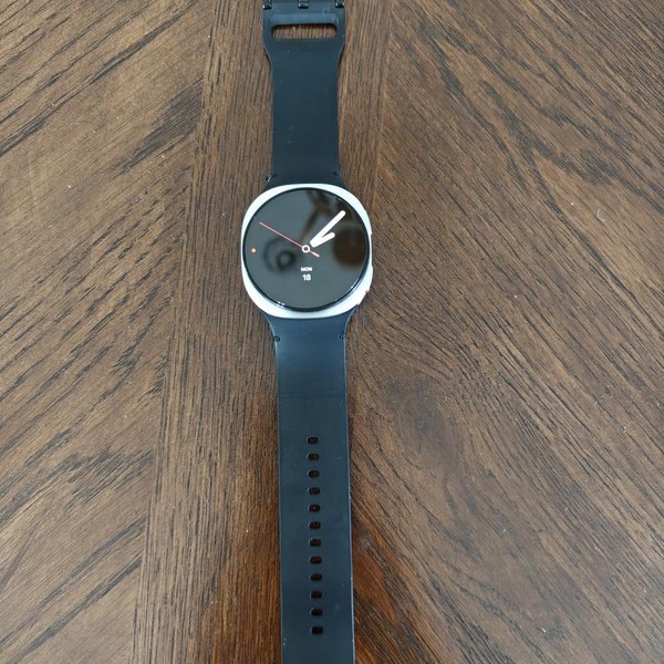 Samsung Galaxy Watch8 - Wi-Fi, Silver, SM-L320, 40mm