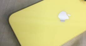 Good
													Apple iPhone 14 Plus - Unlocked, Yellow, 128 GB, A2632, photo 4 of 7