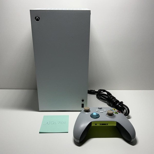 Xbox Series X (2020) - 1 TB, Robot White, All-Digital