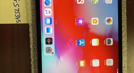 Mint
													Apple iPad Pro 11" 2018 - Unlocked, Gray, 256 GB, A2013, photo 1 of 12