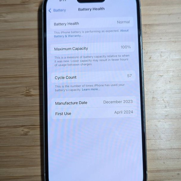Apple iPhone 15 - Unlocked, 128 GB, Green, A2846