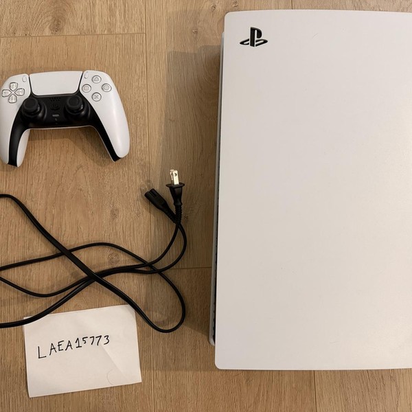 PlayStation 5 Digital Edition (2020) - 825 GB, White, Digital Edition