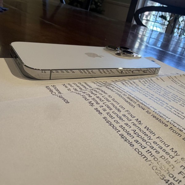 Apple iPhone 14 Pro - Unlocked, 1 TB, Silver, A2650