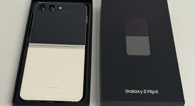 Good
													Samsung Galaxy Z Flip5 - Unlocked, Cream, 512 GB, 8 GB, SM-F731U1, photo 1 of 5