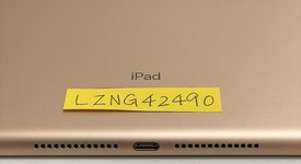 Good
													Apple iPad 6th Gen - Wi-Fi, Gold, 32 GB, A1893, photo 4 of 8