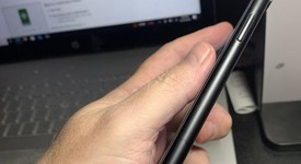 Good
													Apple iPhone Xr - Unlocked, Black, 64 GB, A1984, photo 3 of 7