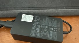 Good
													Microsoft Surface Pro 9 - Wi-Fi, I7, Graphite, 256 GB, 16 GB, Wi-Fi, photo 4 of 12