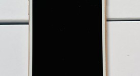 Fair
													Apple iPhone 8 - AT&T, Gold, 64 GB, A1905, GSM, photo 3 of 4