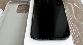 Mint
													Apple iPhone 16 Pro - Unlocked, Black, 512 GB, A3083, photo 3 of 9