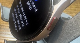 Good
													Samsung Galaxy Watch4 - Unlocked, Gold, 40mm, photo 2 of 6