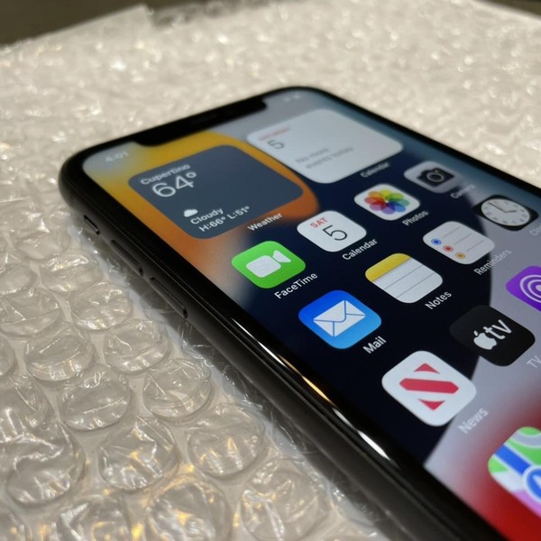 Apple iPhone 11 - Unlocked, 64 GB, Black, A2111