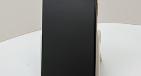 Good
													Apple iPhone Xs Max - Unlocked, Gold, 64 GB, A1921, photo 2 of 5