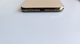 Mint
													Apple iPhone 11 Pro - Unlocked, Gold, 256 GB, A2160, photo 6 of 6
