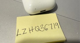 Used
													Apple AirPods 2nd Gen - Lightning Case, photo 2 of 8