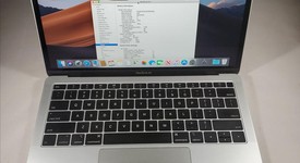 Good
													MacBook Air 2018 - 13" - I5, Silver, 256 GB, 16 GB, photo 1 of 10