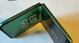 Mint
													Motorola Razr 2025 - Unlocked, Green, 256 GB, 8 GB, photo 6 of 6