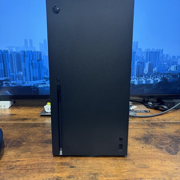 Xbox Series X (2020) - 1 TB, Black, standard