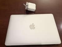 MacBook Air 2017 - 13"