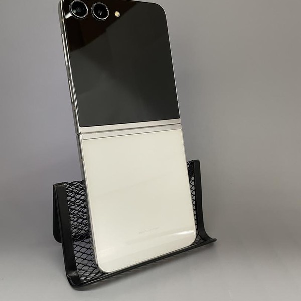 Samsung Galaxy Z Flip5 - Unlocked, 512 GB, Cream, 8 GB, SM-F731U1