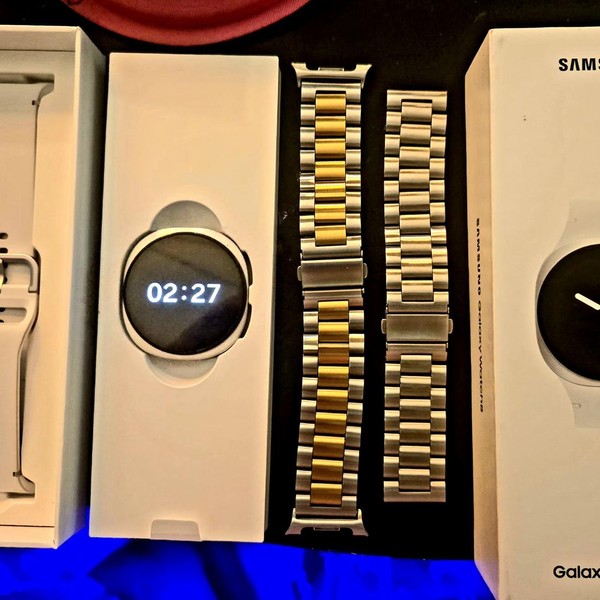 Samsung Galaxy Watch8 - Unlocked, Silver, SM-L335, 44mm