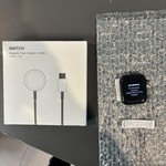 Fair Apple Watch SE 1st Gen 40mm - Unlocked, Gray, A2353 - Cellular, Aluminum